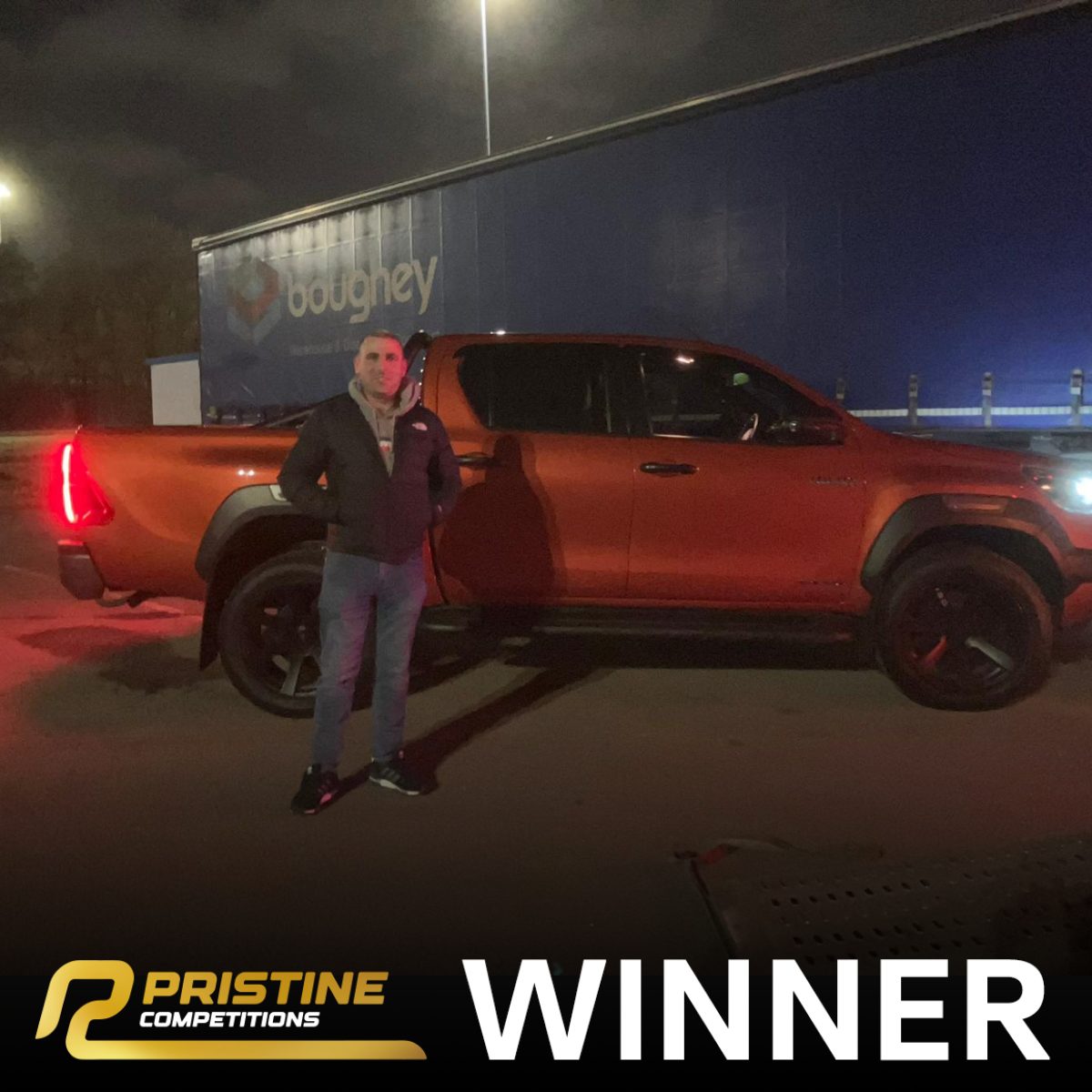 2021 Toyota Hilux & 2018 Hitachi Trailer Bundle