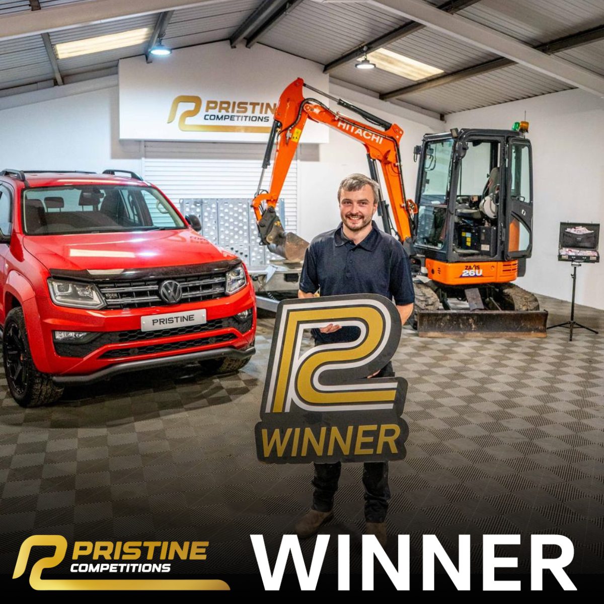 2018 Volkswagen Amarok 3.0 V6 & 2018 Hitachi ZX26U Package