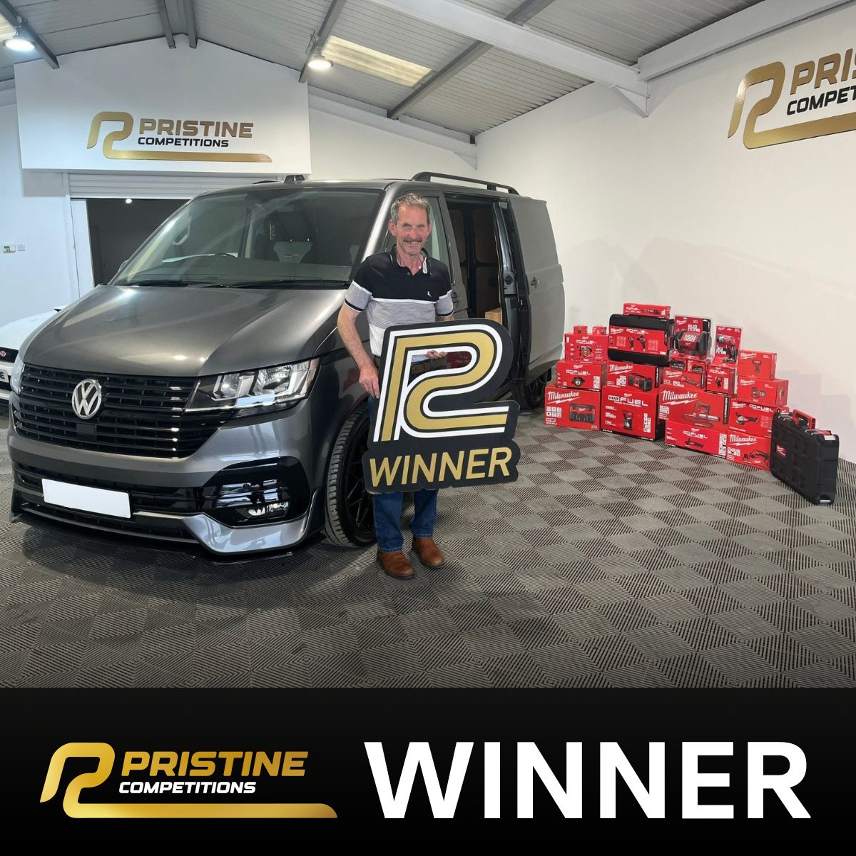 2020 VW Transporter Highline & Milwaukee 24 Piece Power Tool Kit