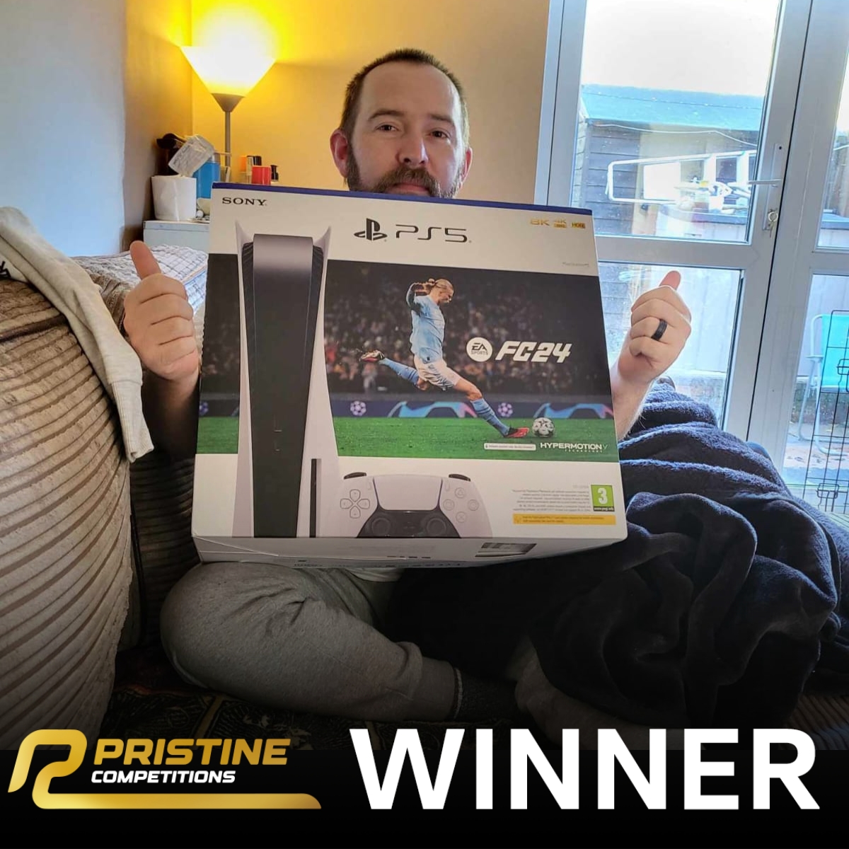 PS5 Disc Edition with Fifa 24 #6