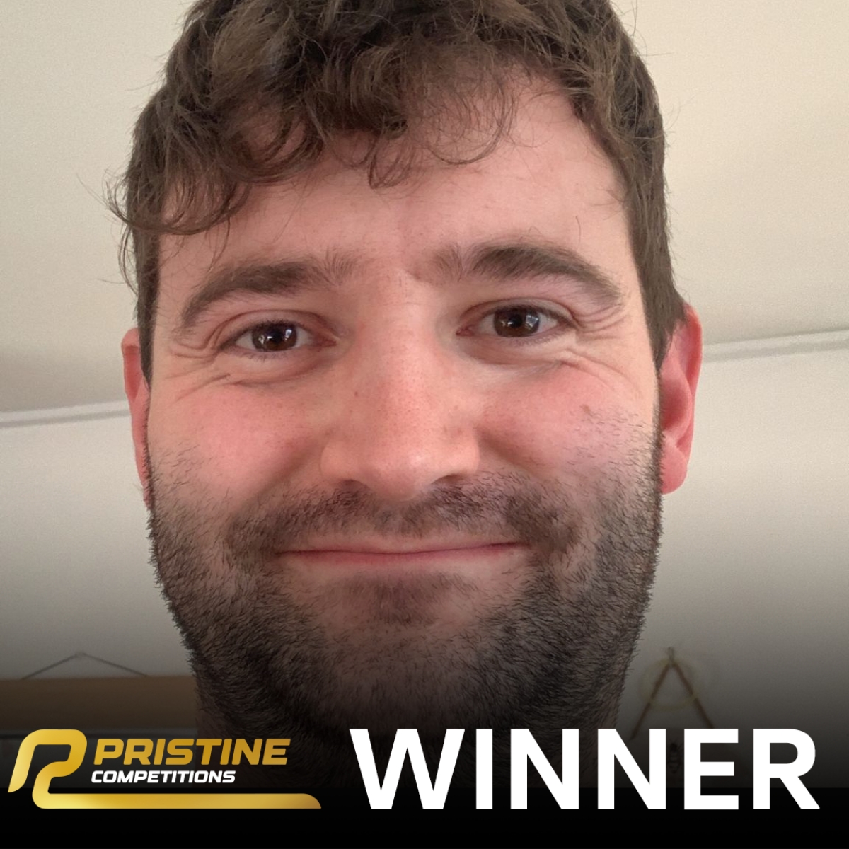 Nintendo Switch (OLED Model) with Fifa 24 & Mario Kart 8 Deluxe #3