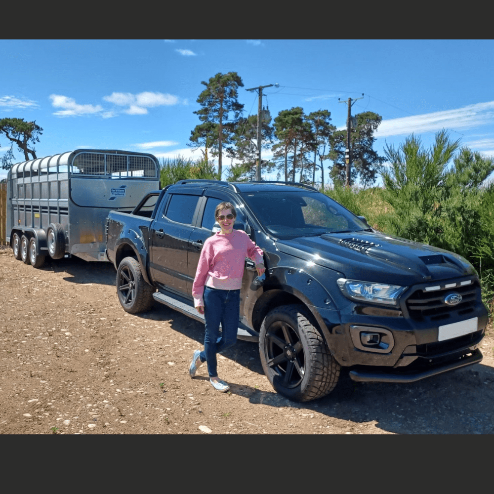 2020 Ford Ranger Wildtrak + (£5,000 or 14Ft Ifor Williams Trailer) or £30,000 Tax Free Cash