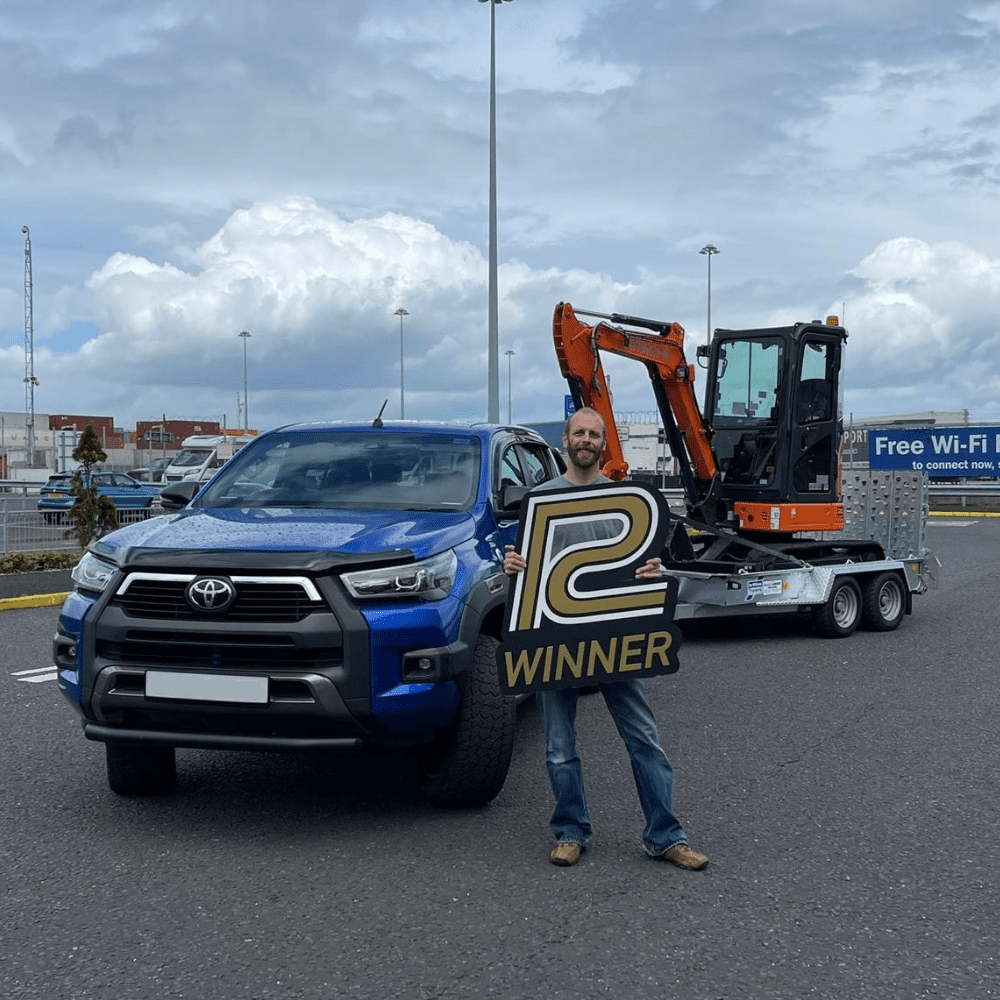 2020 Toyota Hilux & 2019 Hitachi ZX26U & New Plant Trailer or £45,000 Tax Free Cash