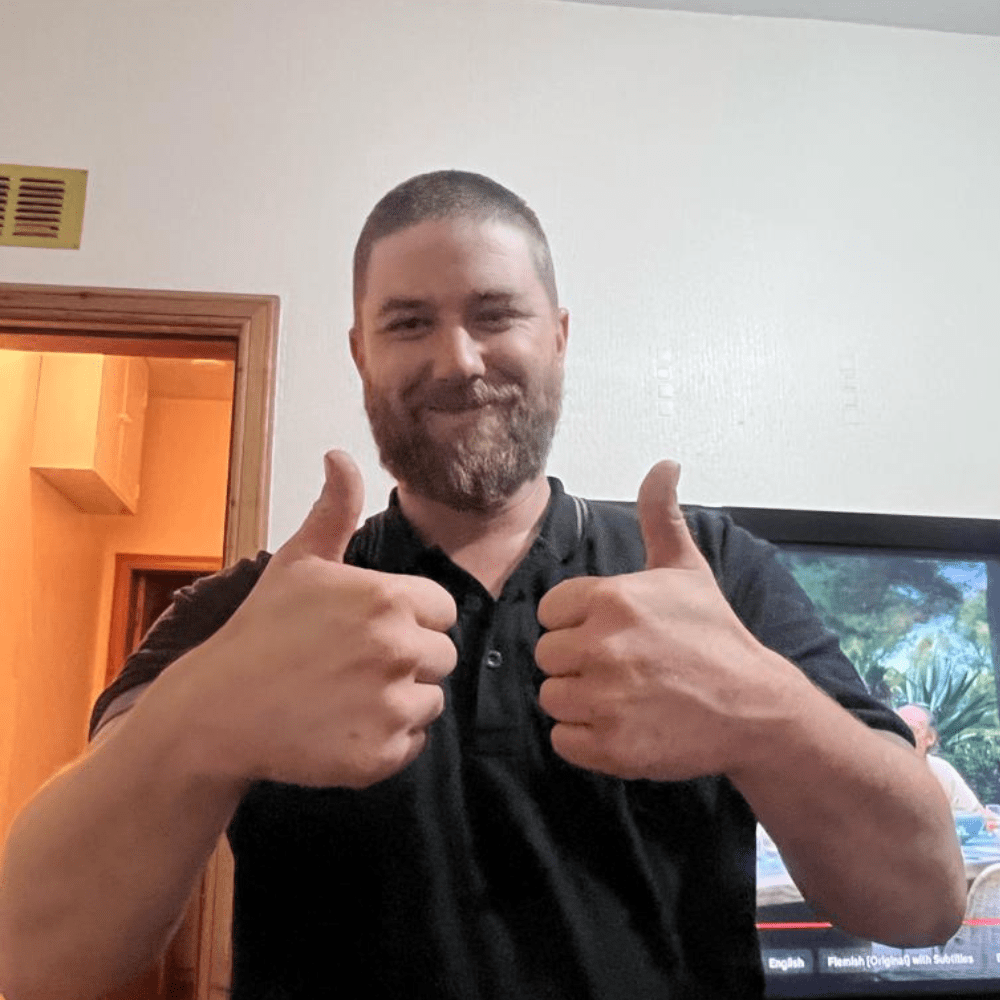 2 Garth Brooks Tickets & 4* Overnight Stay