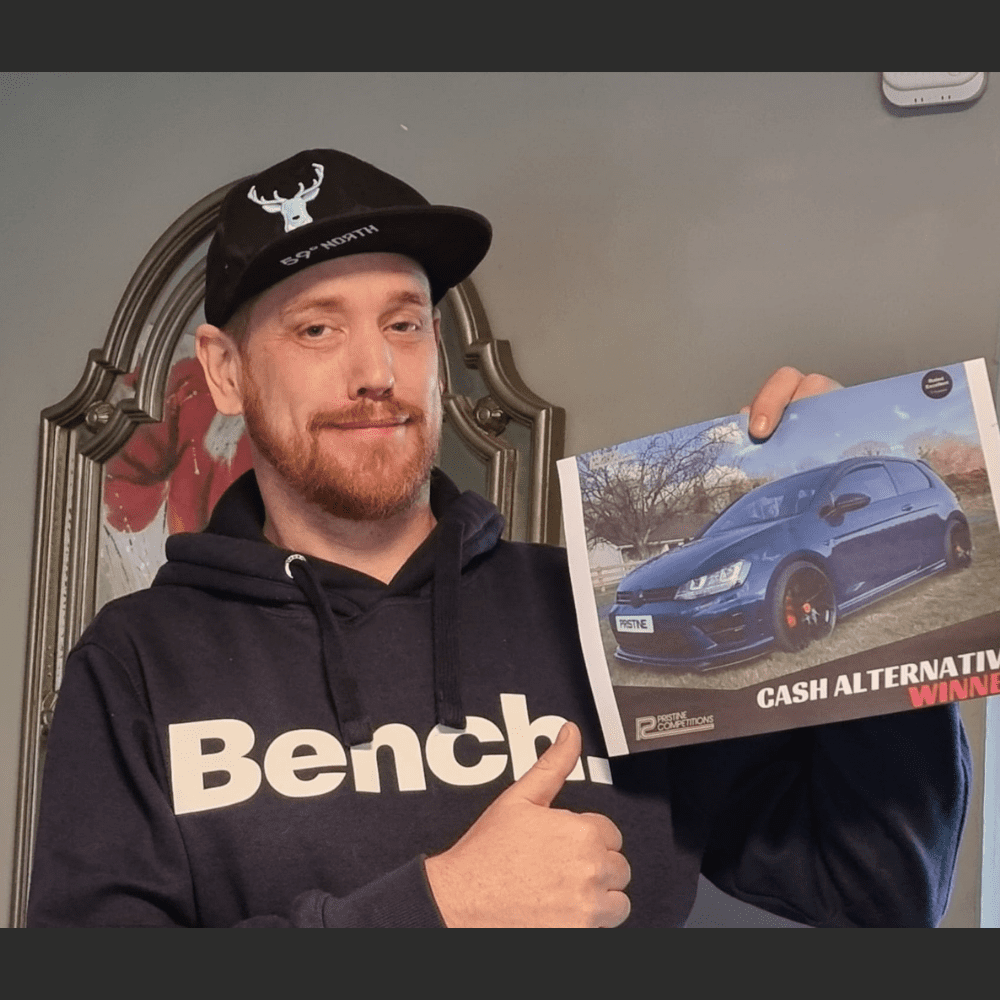 2016 Volkswagen Golf R 360bhp 3dr DSG 2.0 TSI or £15,000 Tax Free Cash