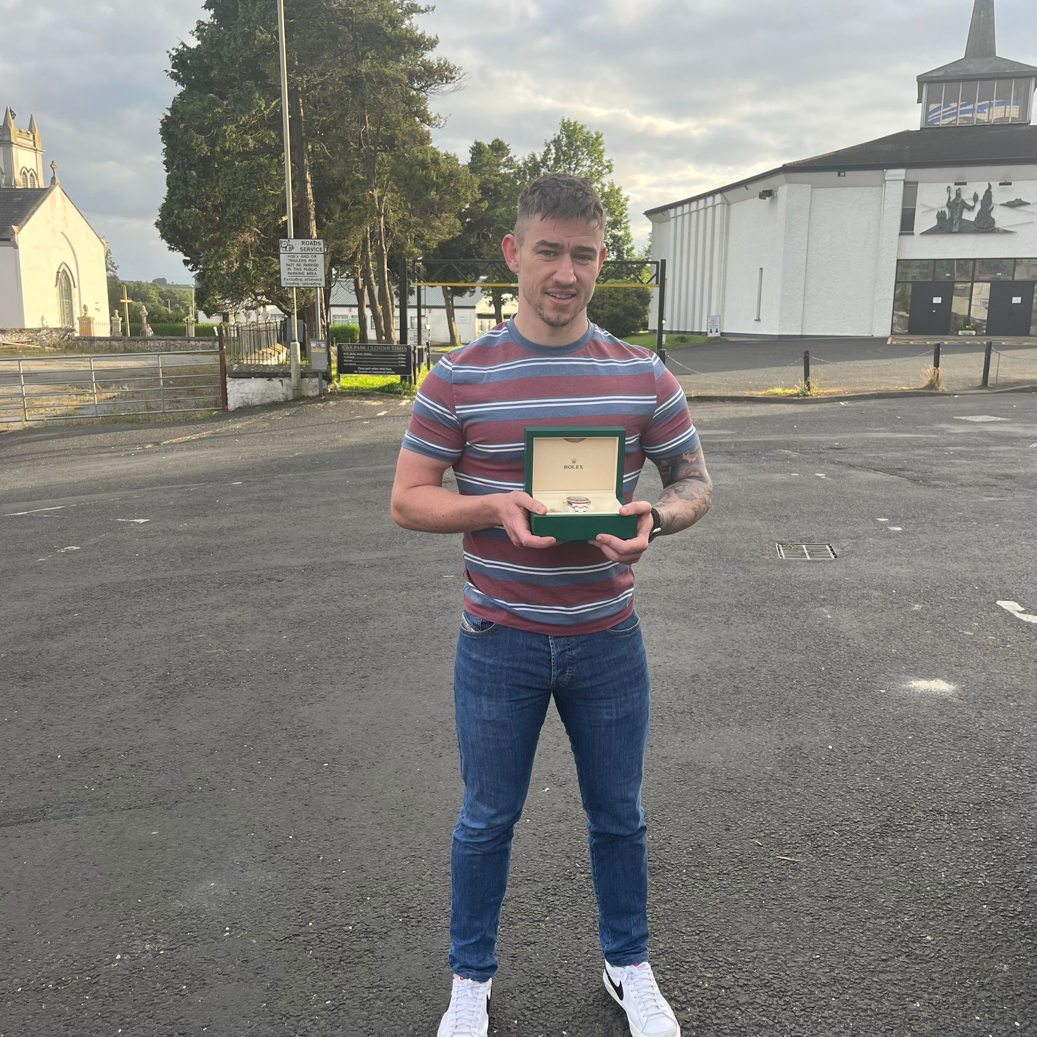 2021 Rolex “Root Beer” GMT-Master II or £15,000 Tax Free Cash