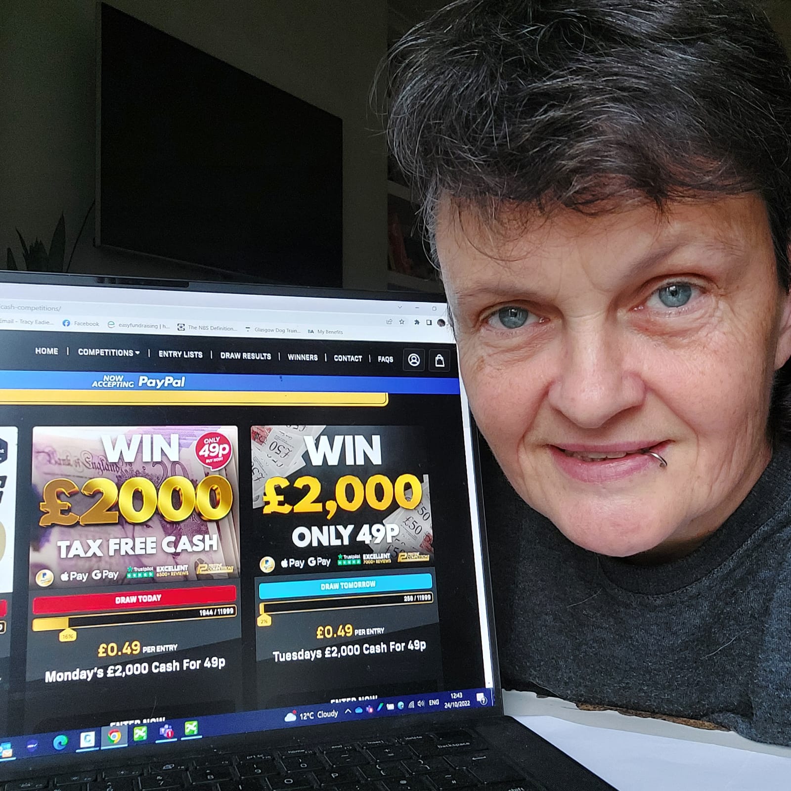 Instant Win: Nike Apple Watch ⌚